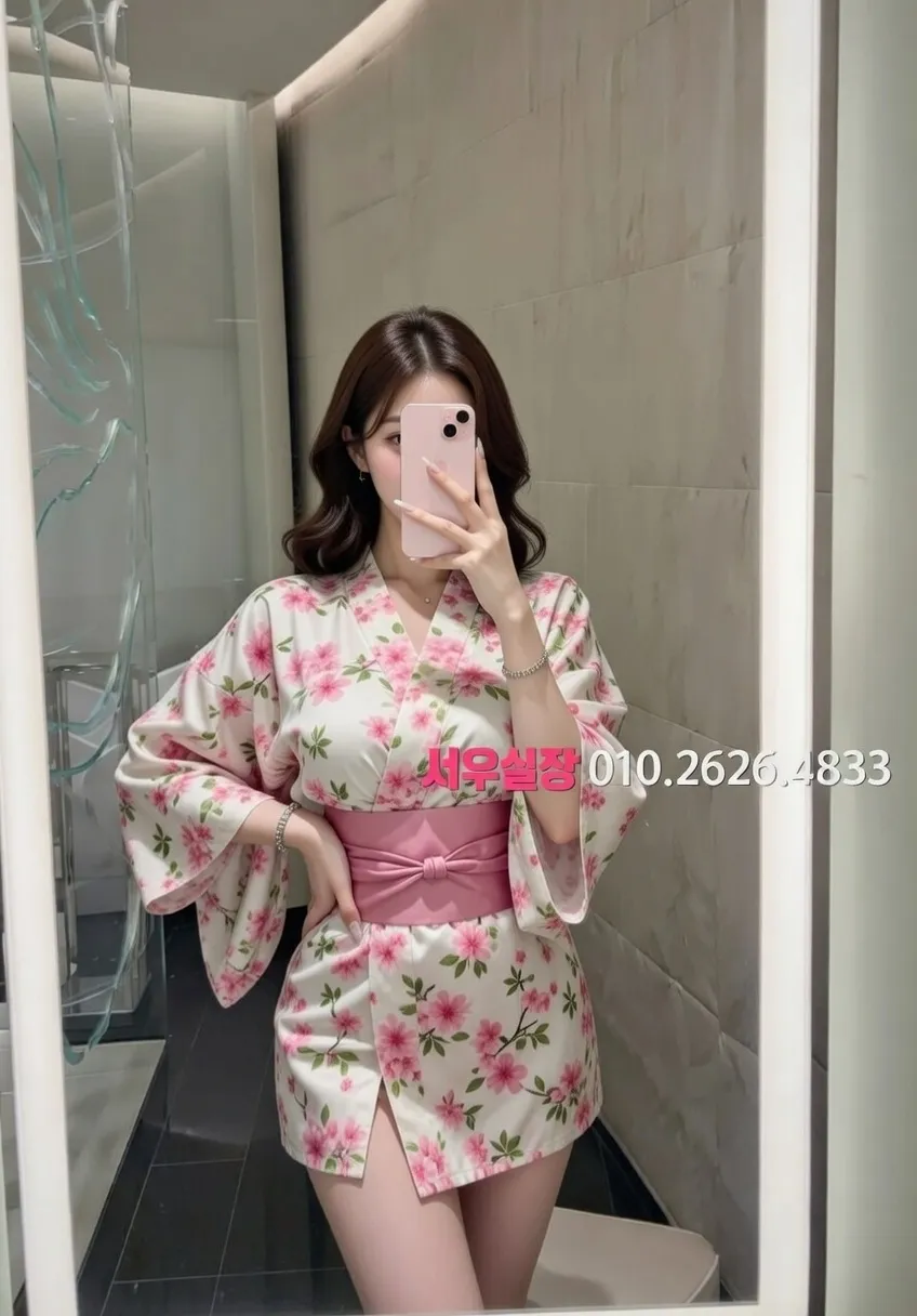 쌍용동 미러룸 프리미엄 라인업 20번 프로필